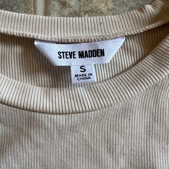 Dress - Picture 3 of 5